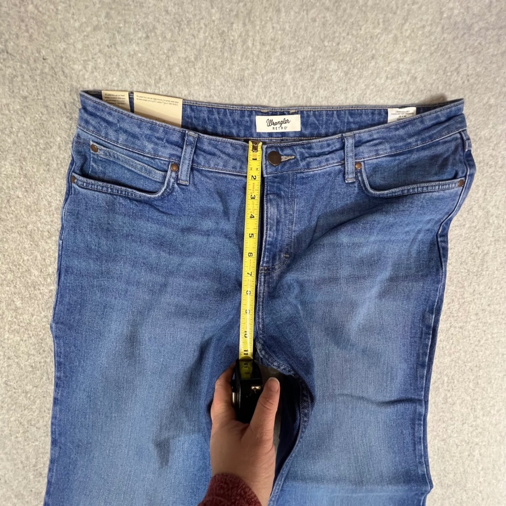 Wrangler Retro Indigo Wide Leg Jeans with Leather Patch - Picture 10 of 11